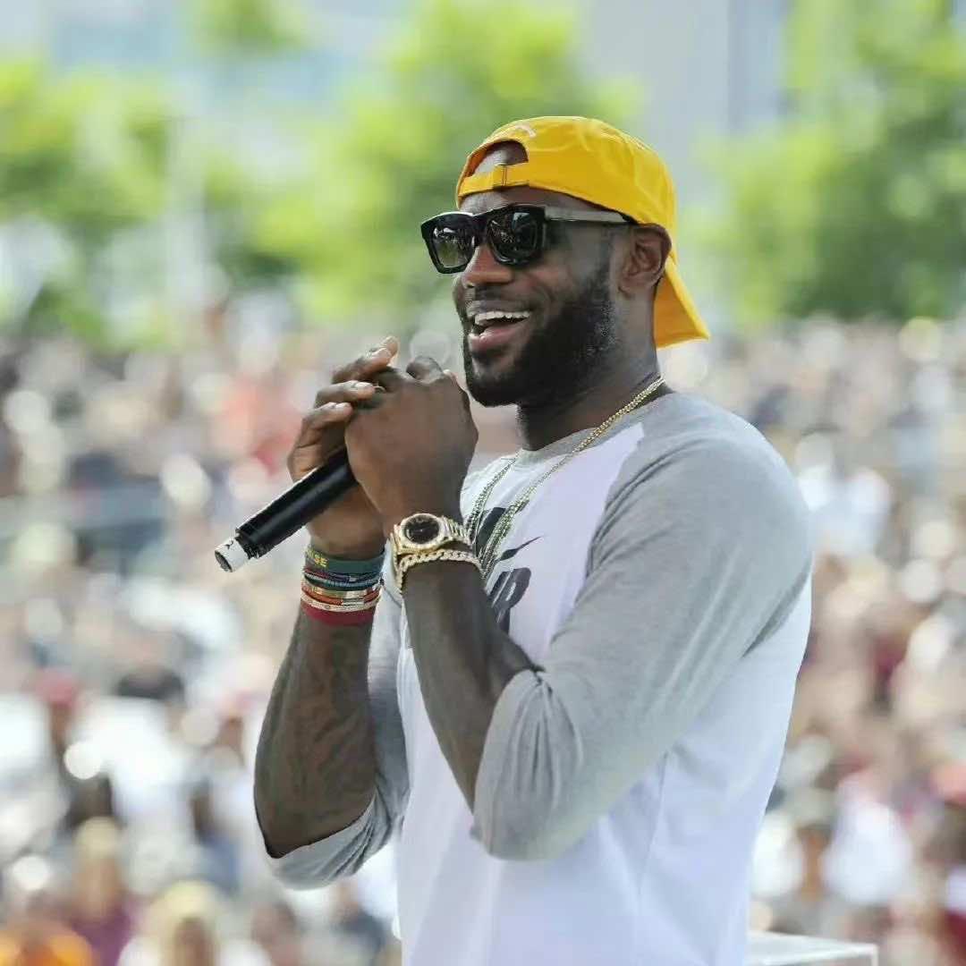 顶呱呱地摊火锅新华都【小吴店长】