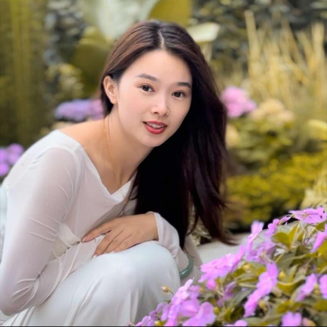 焕新瑶瑶（招烫染师）