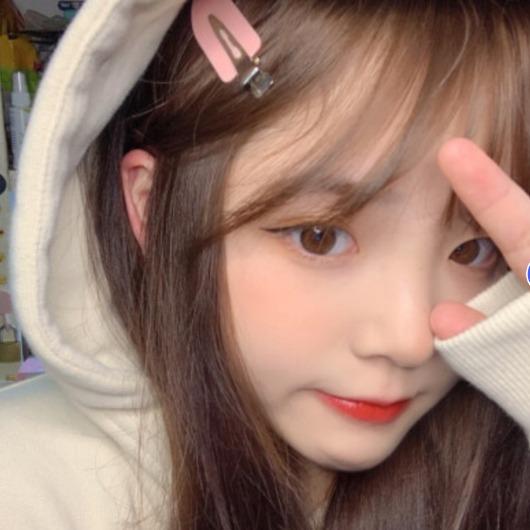 艺龙万国酒店--小伊伊