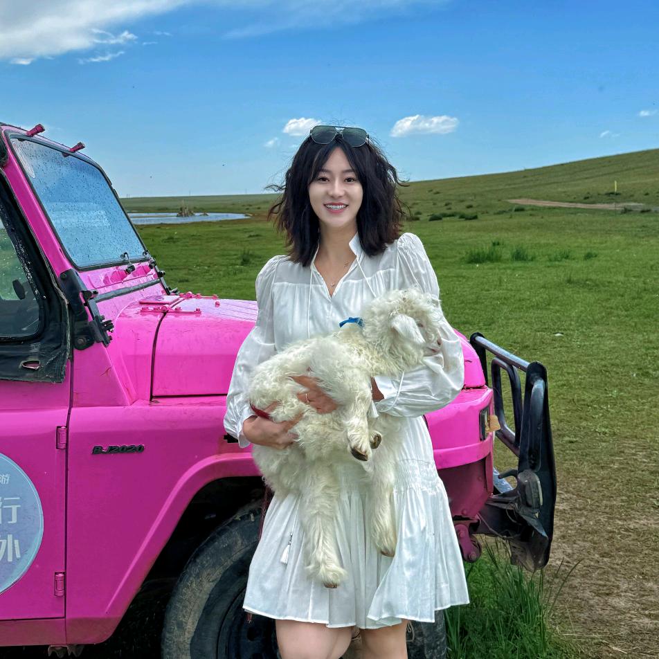 柯尼娜妞妞老师