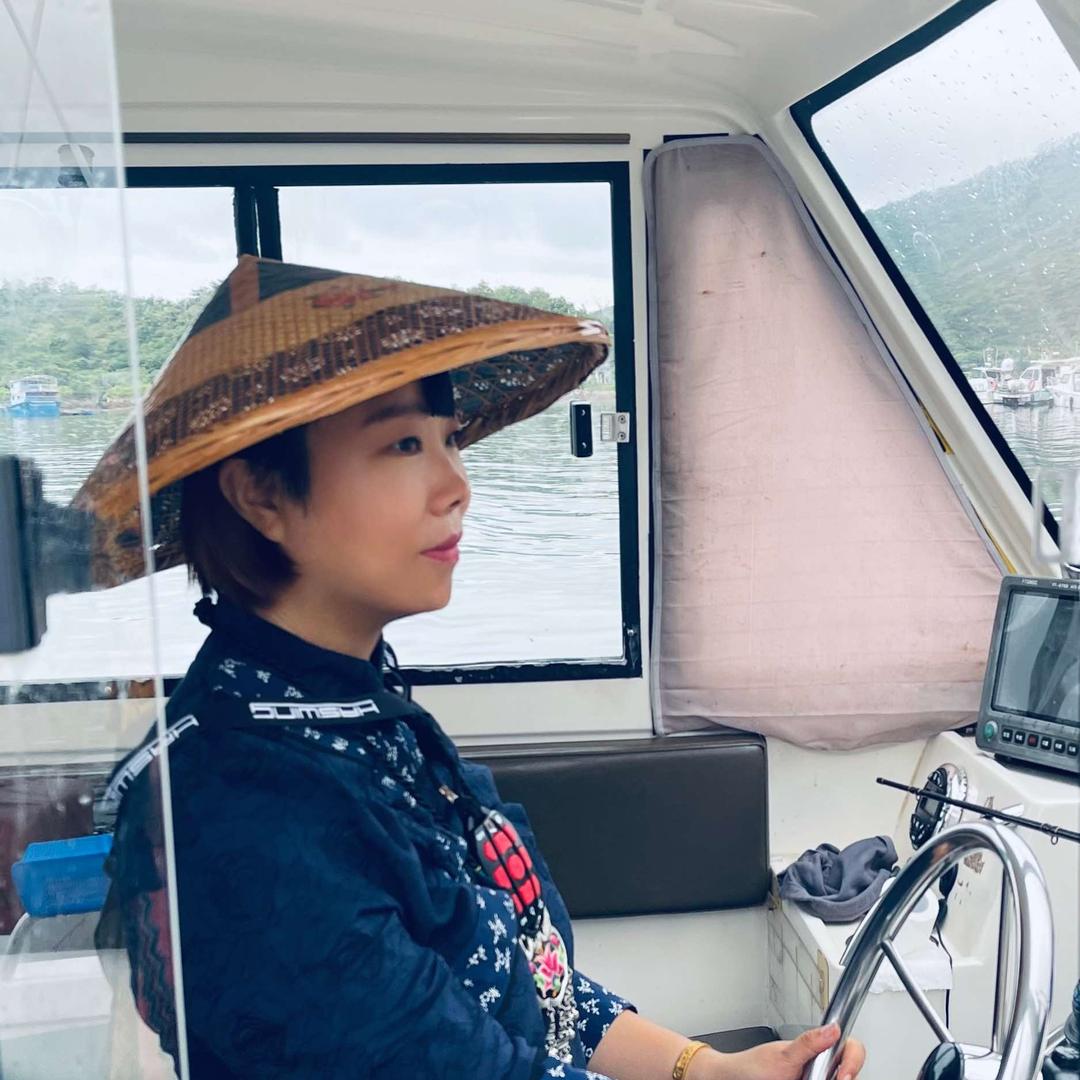 惠州做海钓观光的妮姐