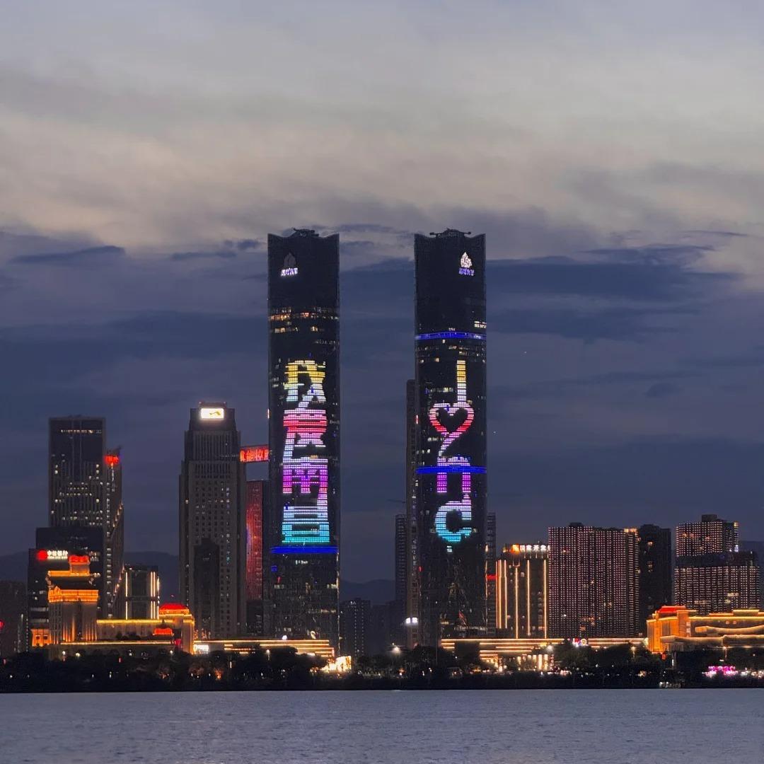 逸柏国际酒店(南昌西站国体店)官方号