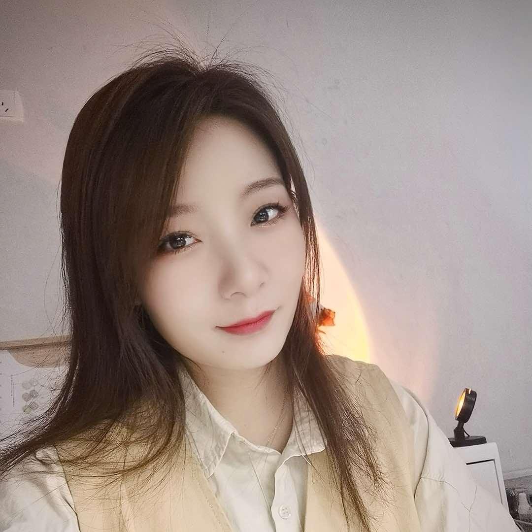 西安壹厘中式美睫美甲 婷婷