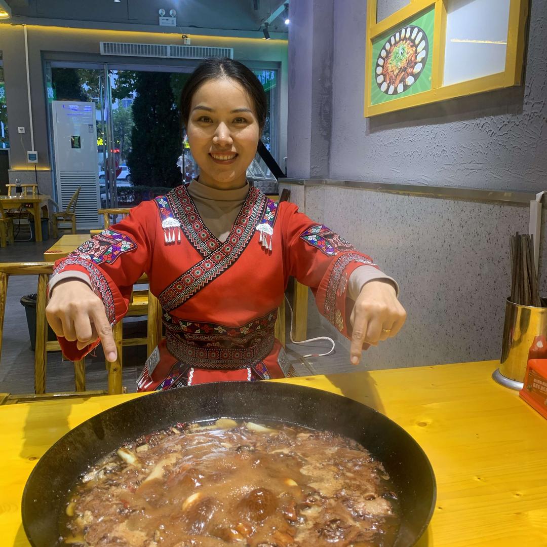 皇凤皇小方桌地锅鸡(伏牛路店)官方号