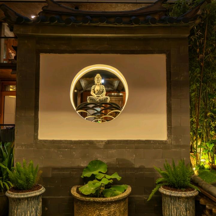 古城区燕巢客栈（束河店）