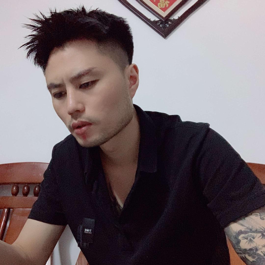 宜宾市翠屏区兰代美发店