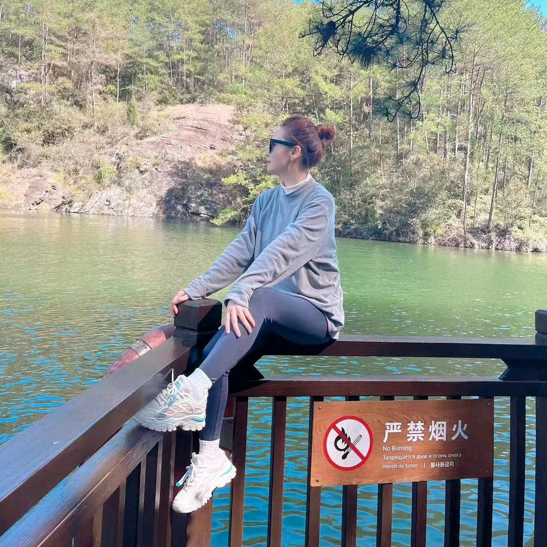 话少少