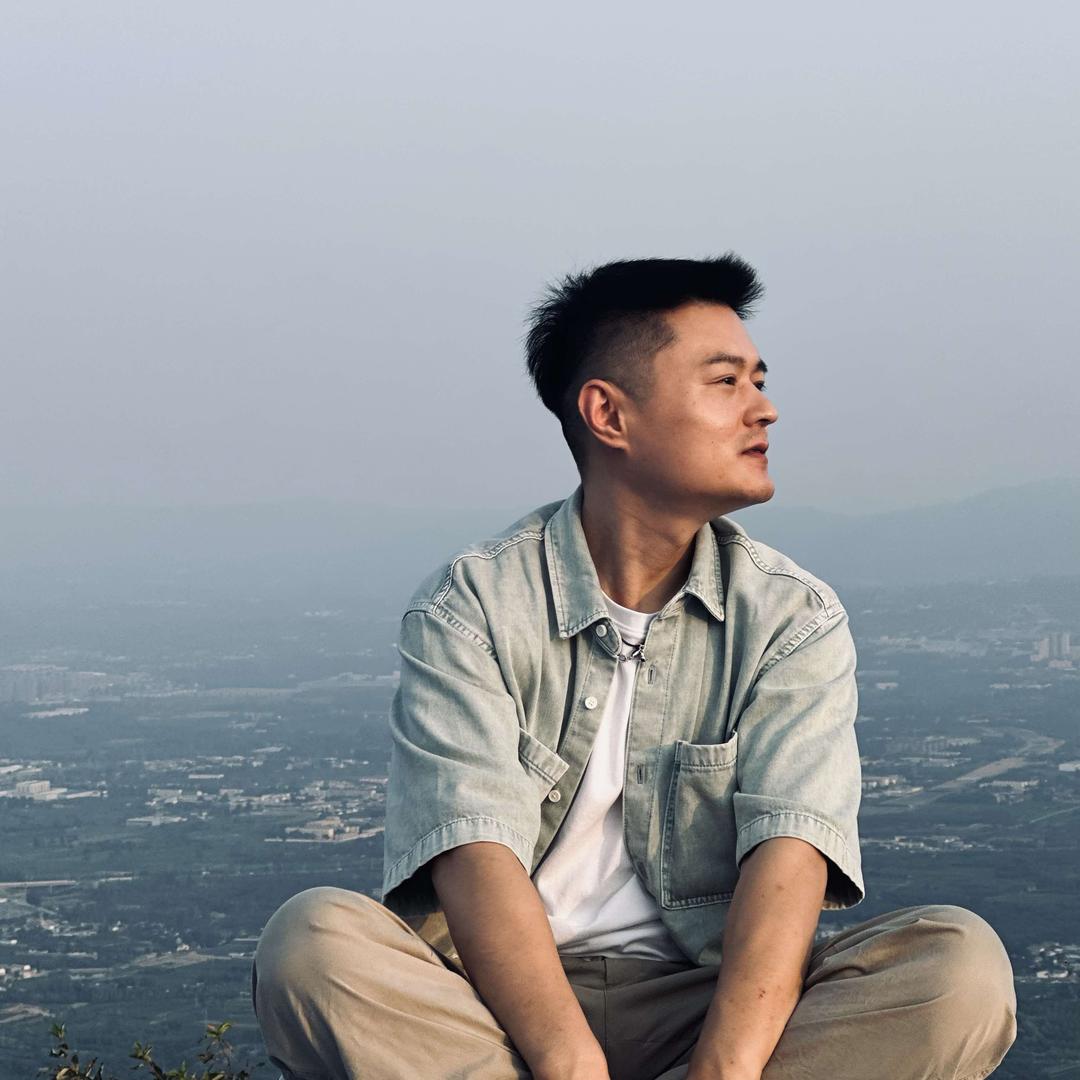 董帮主（满效来客）