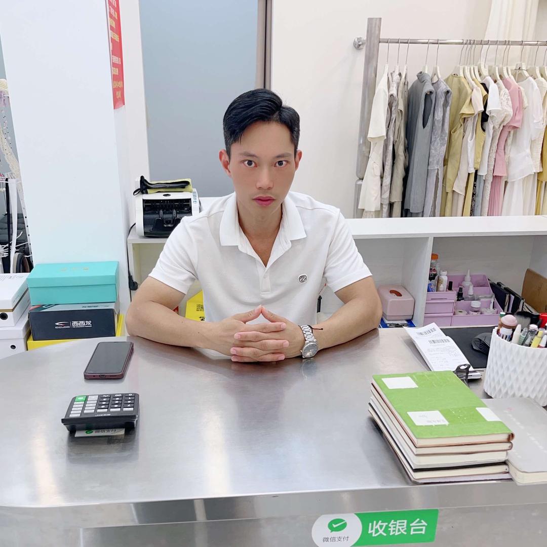 新蔡Queen女王.金足名品(万户)