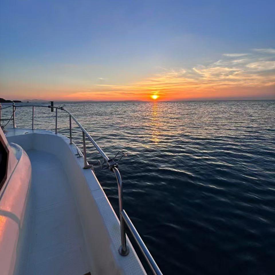 追着幸福跑.甘宛旅