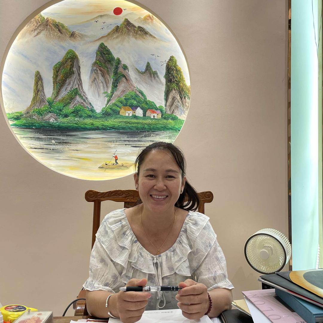 蒙太奇艺术涂装黎姐（凤山县店）