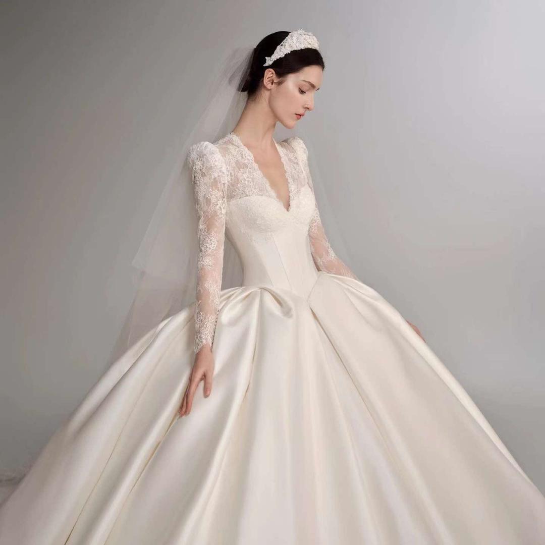 爱尚巴黎婚纱礼服馆官方号