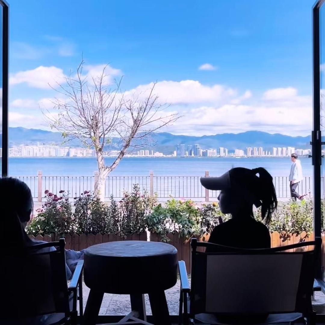 大理一海三楸海景酒店