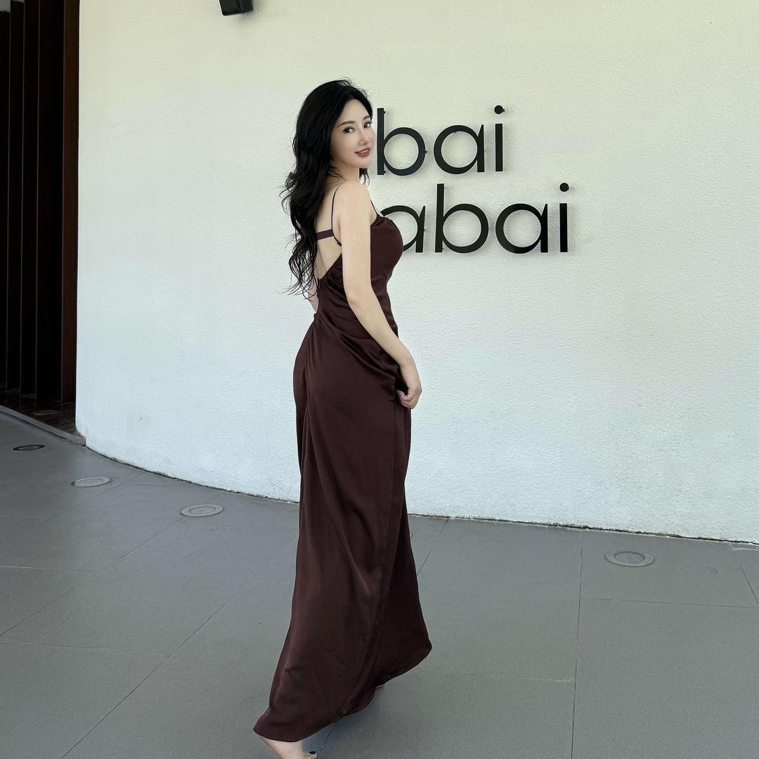 瑞恩E美轻奢抗衰机构(万达店)官方号