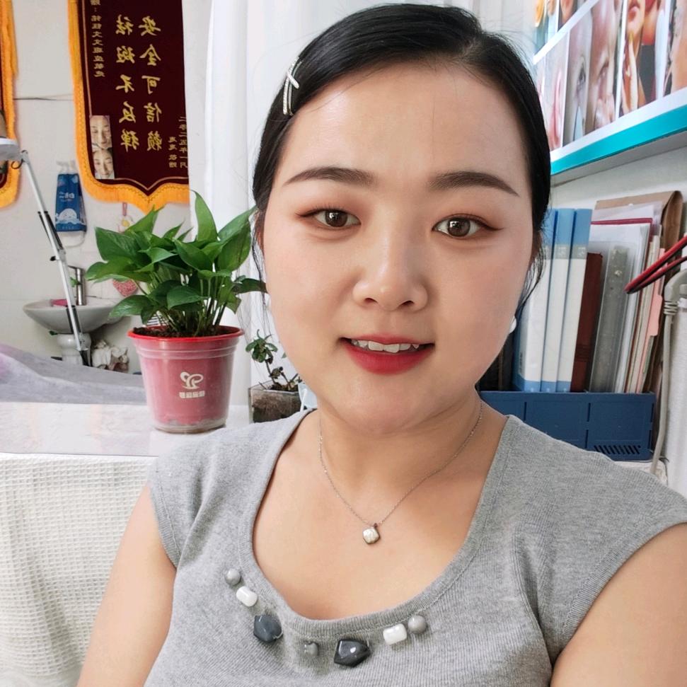 铭钰文文斑痘敏疤