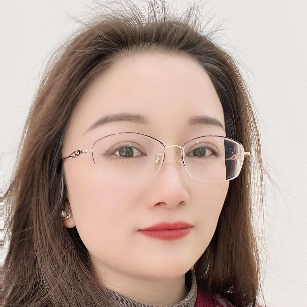 王露～佰变美甲美睫