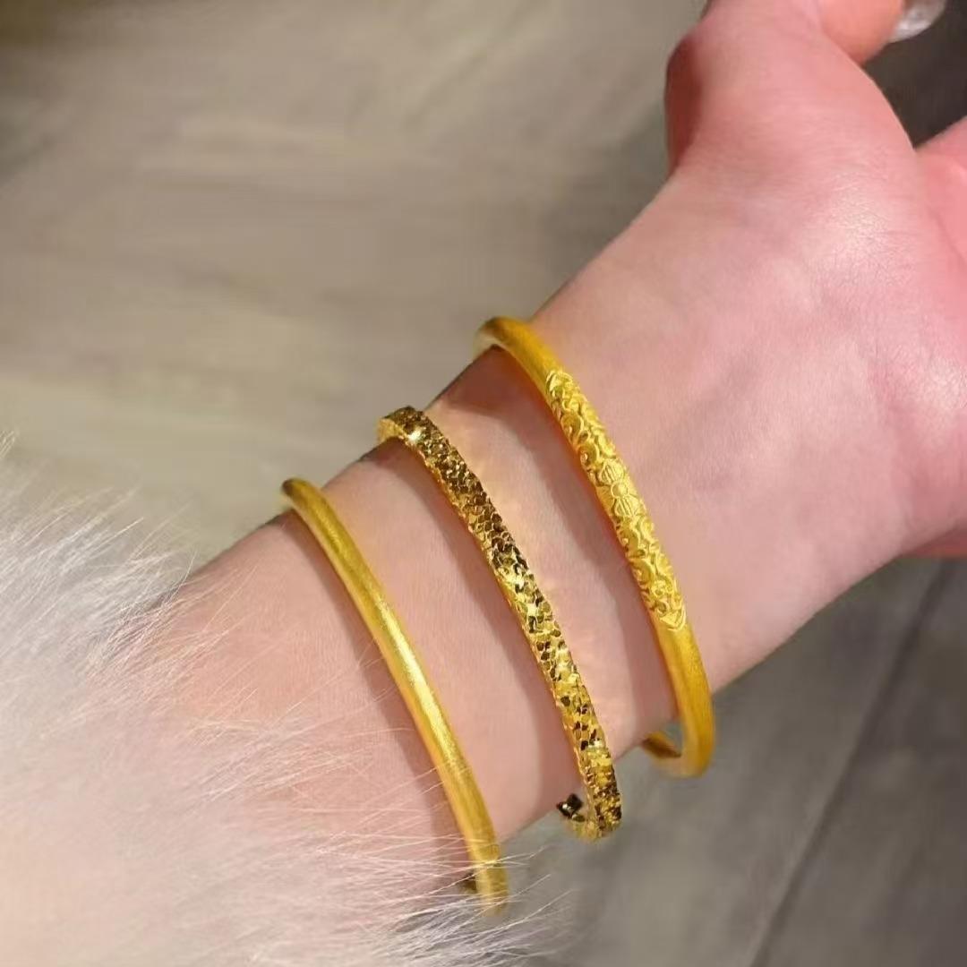 东大街周大生珠宝店