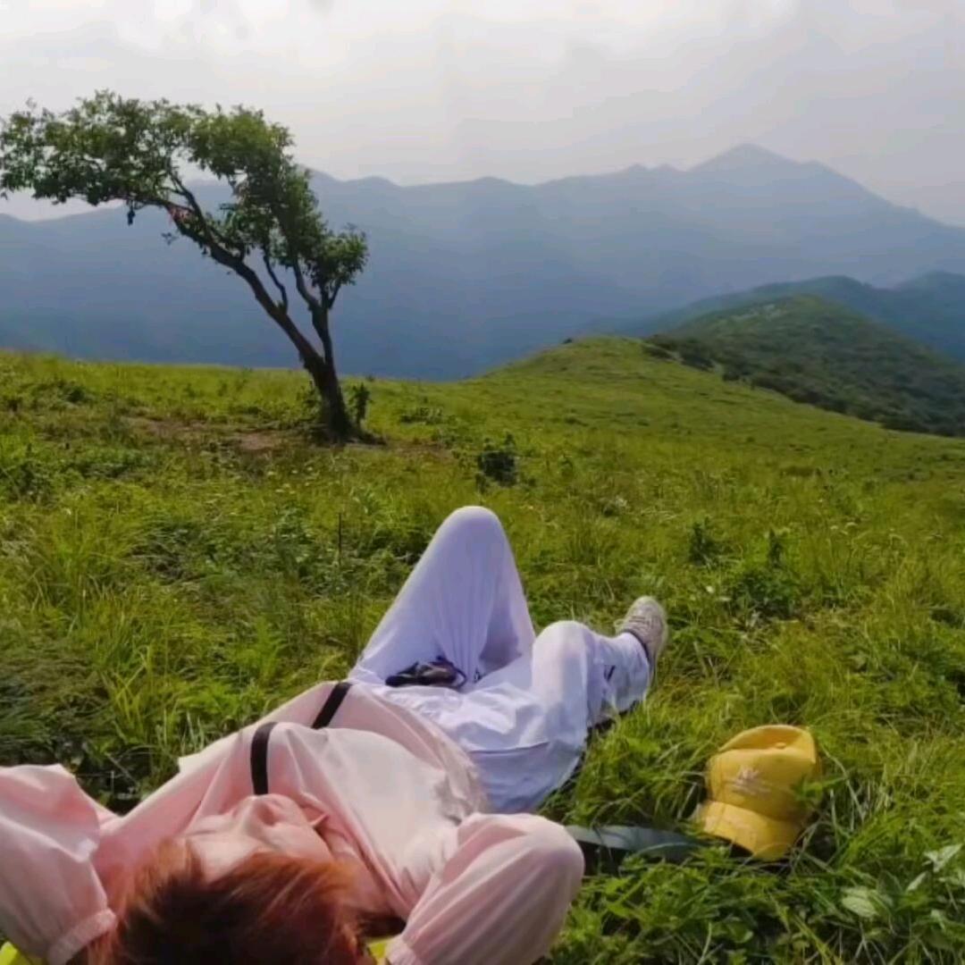 初见造型女托尼发型设计