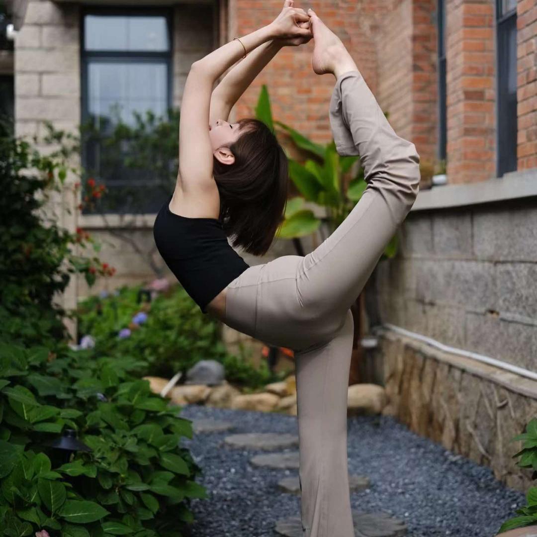 伊梵阳光瑜伽小璇老师