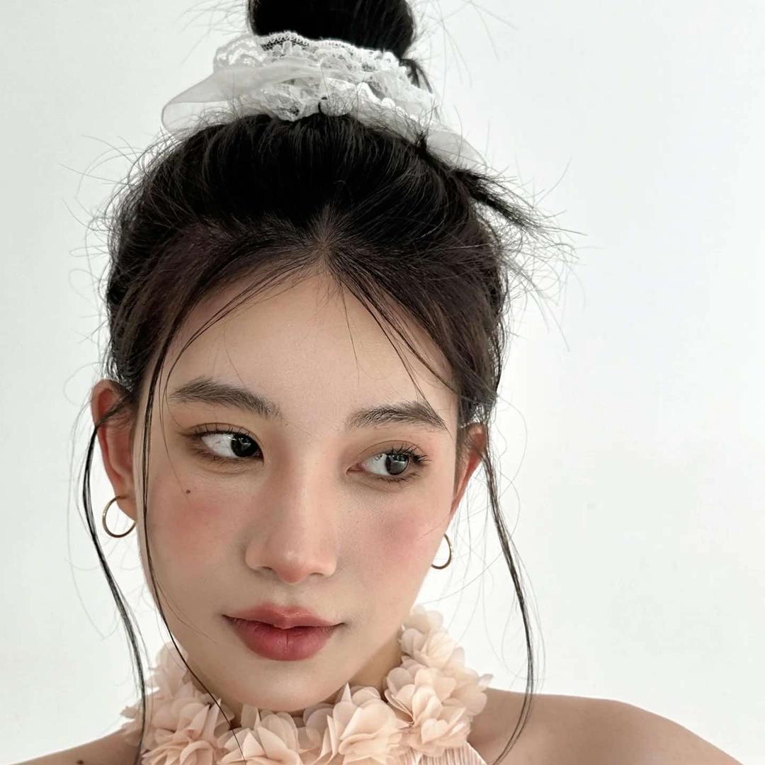 718朵梦彩妆.培训工作室