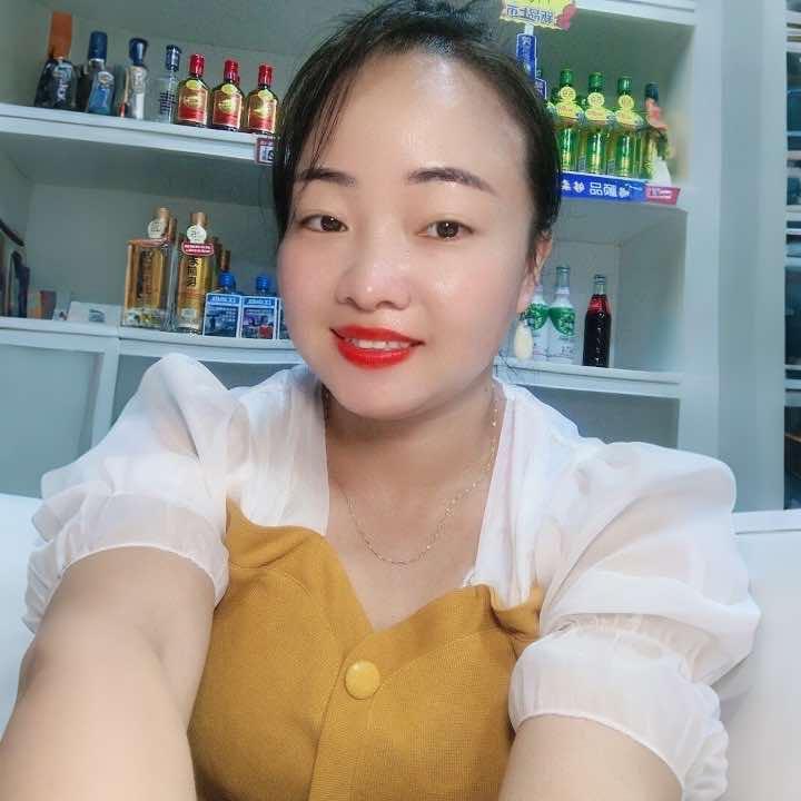 罗甸首家地锅鸡小凌妹