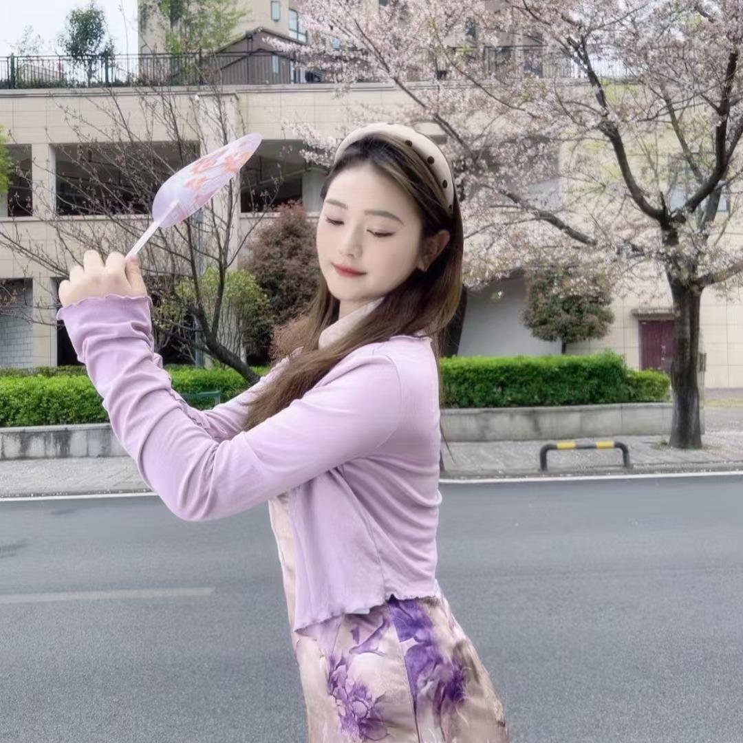 铭壹贵苗苗A直播号