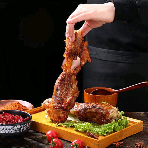 帅帅烧烤烧鸽子