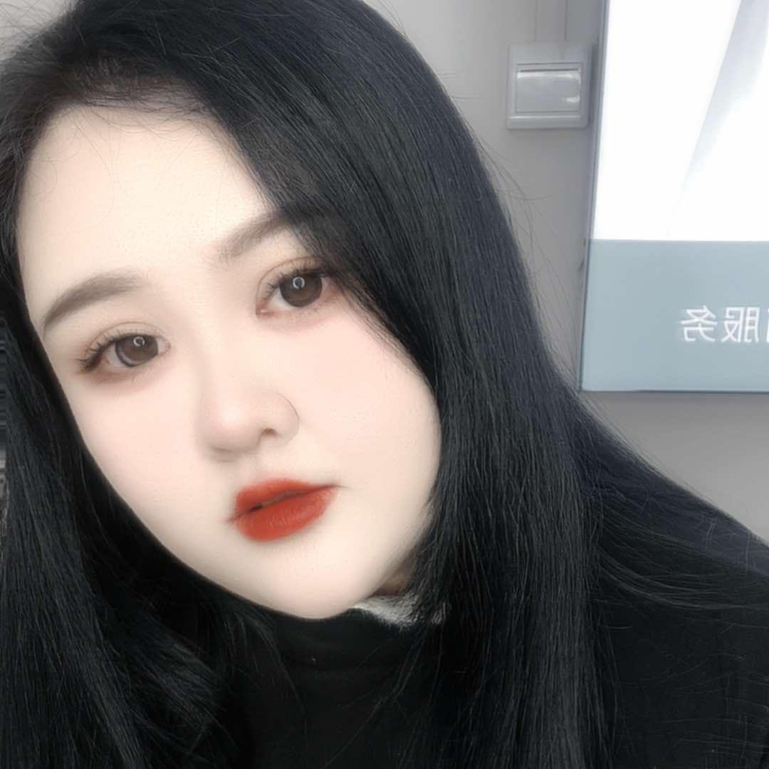 十八季美甲美睫护肤