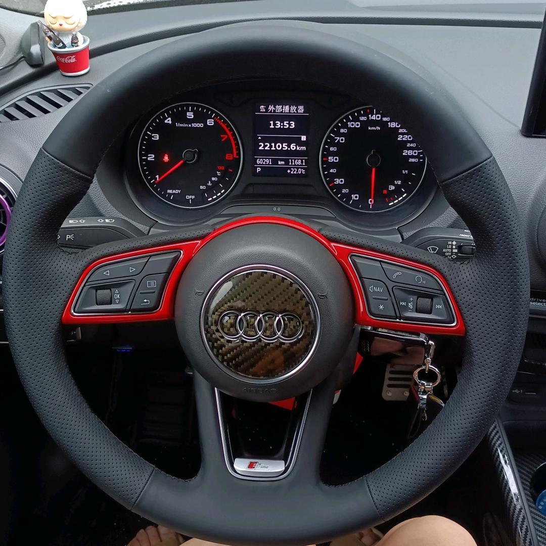 小张内饰翻手缝方向盘