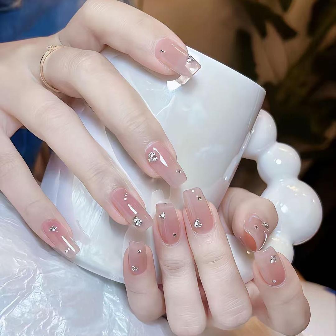 轻素(昭通市店)官方号