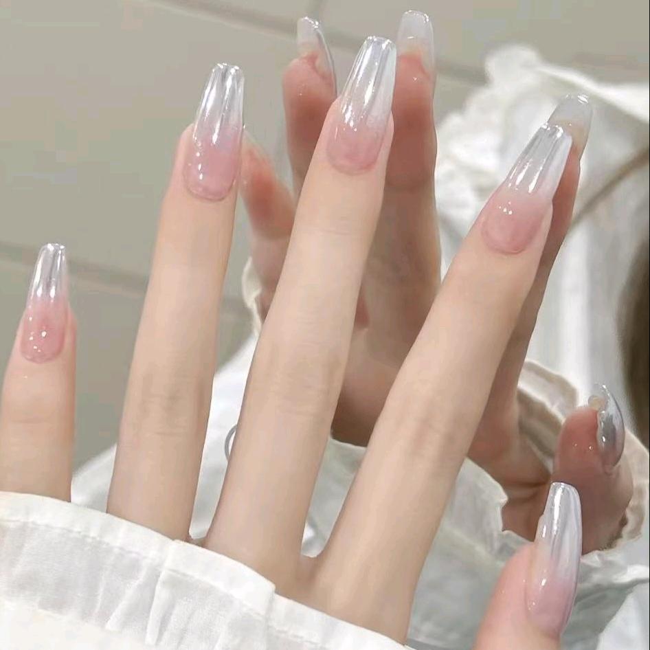 禾蔓美甲美睫官方号