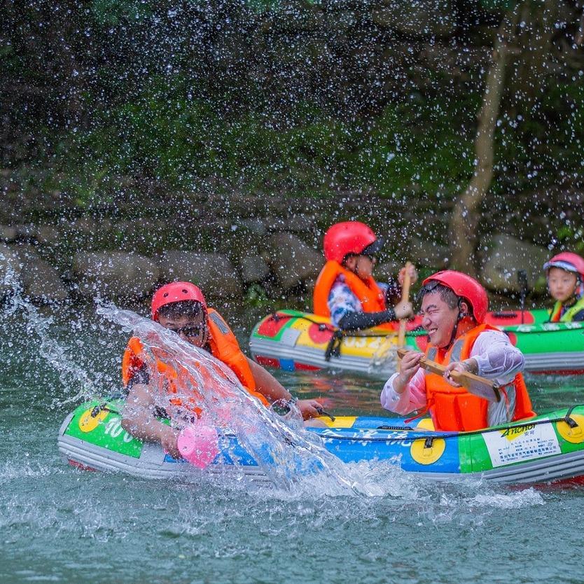 赤水红石野谷漂流