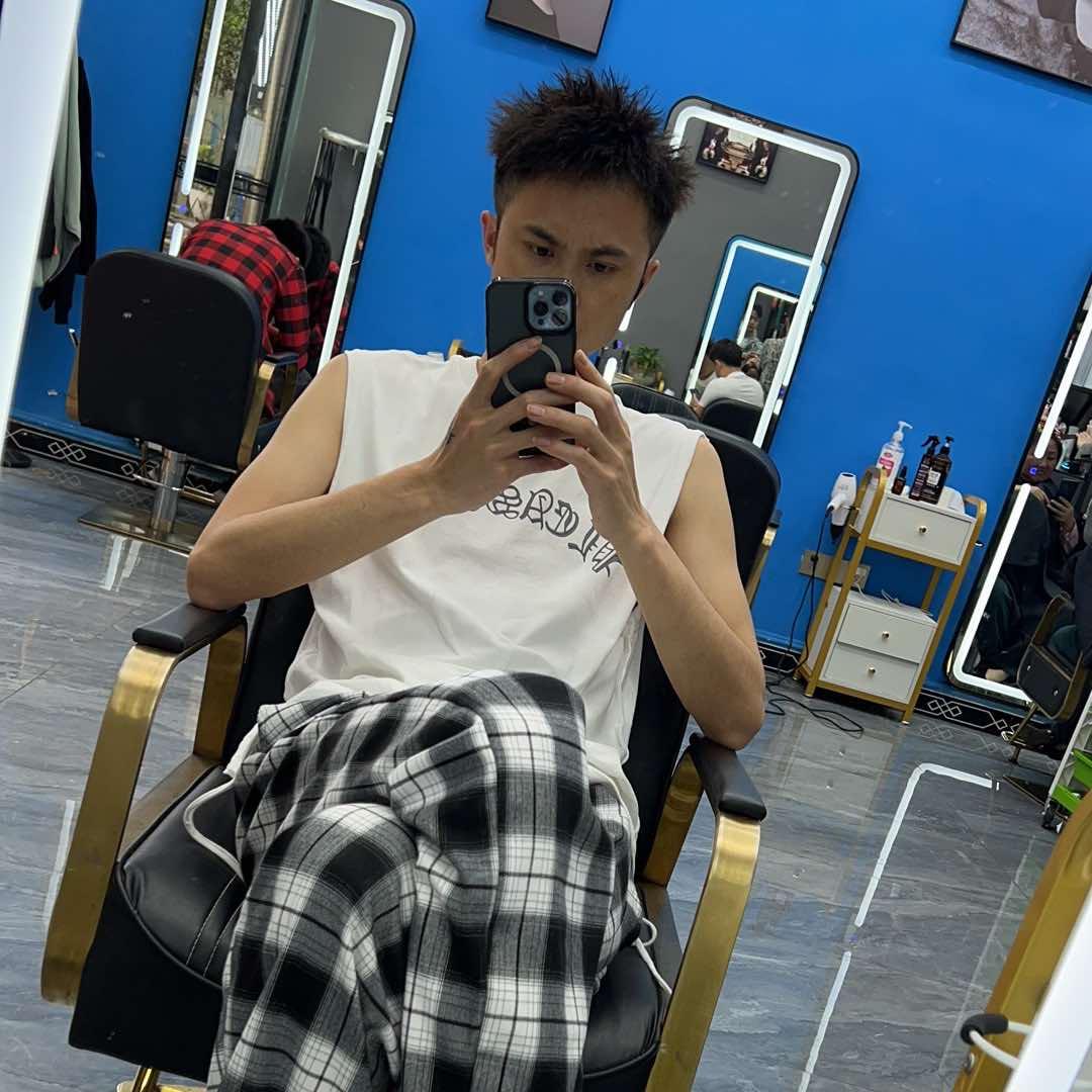 开阳领航国际-张云鹏