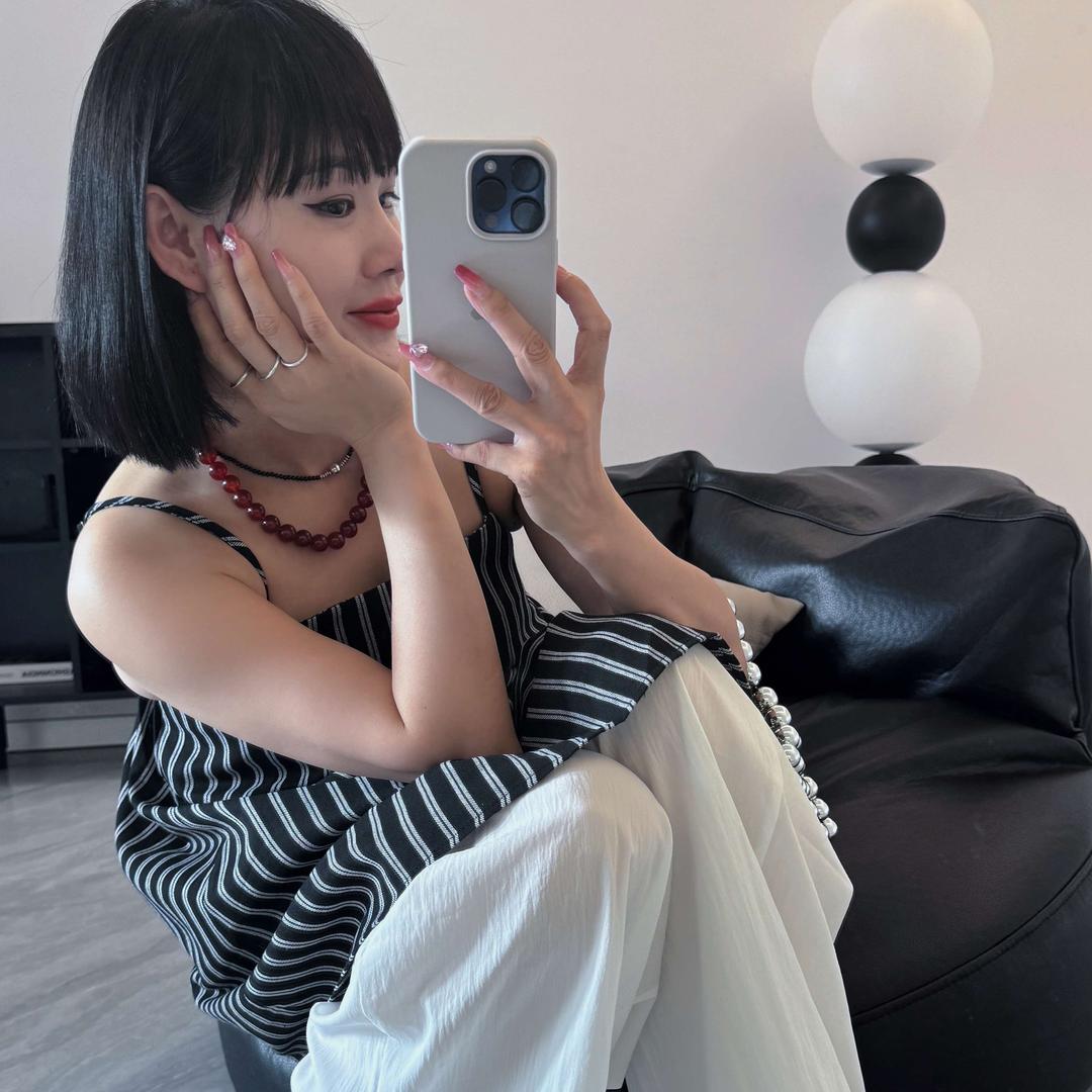 苏洛拉女装