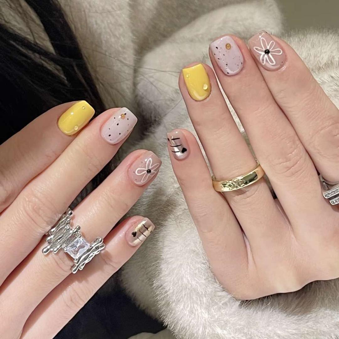 轻悦美甲（江西修水）