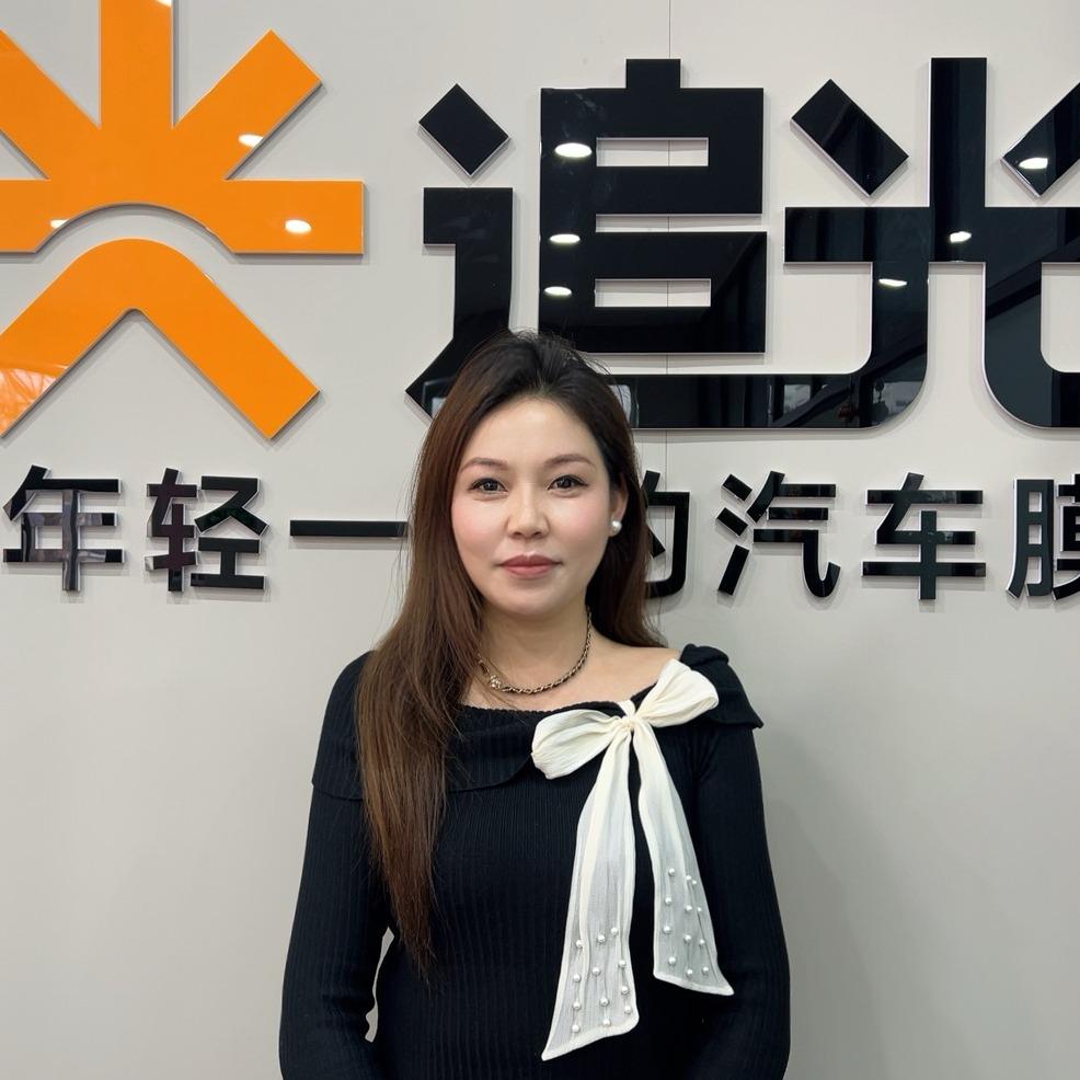 追光汽车贴膜燕姐（黄骅店）