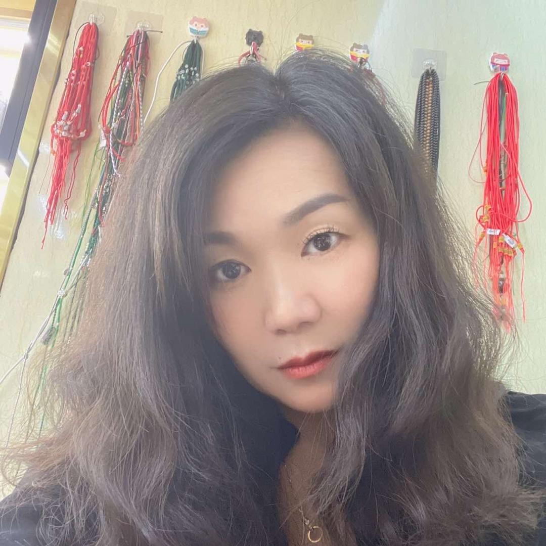 臻翠珠宝丁总