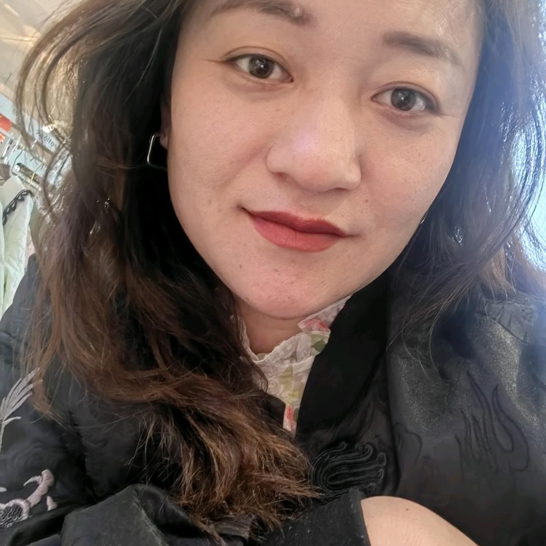 宝贝疙瘩童装店