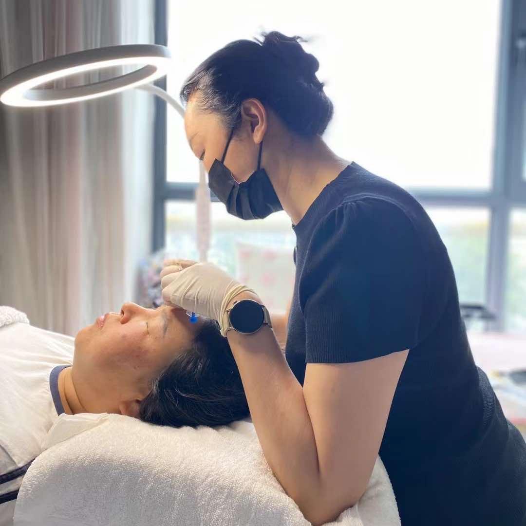 在南阳做问题肌的甜甜姐