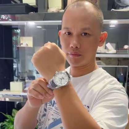 微寸光奢侈品羽哥