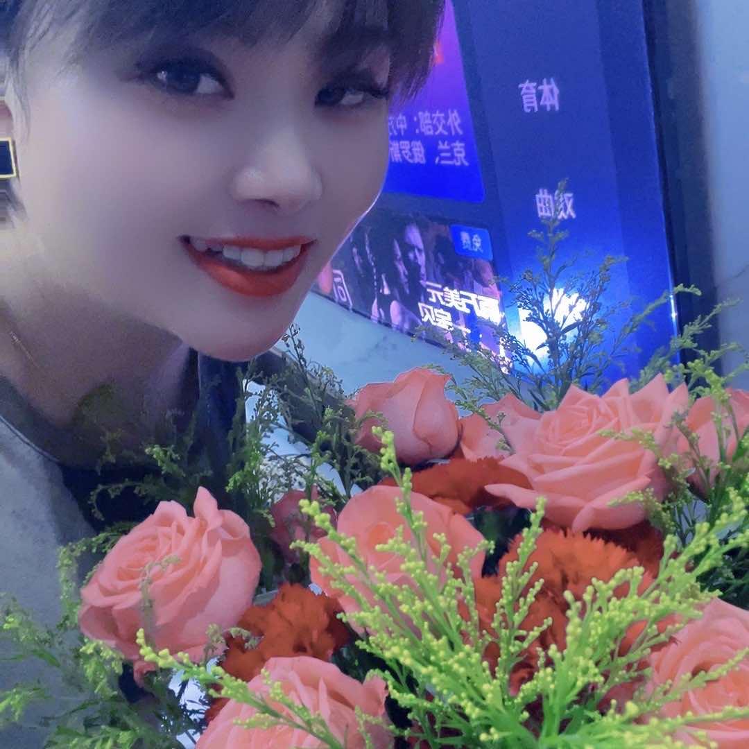 佰草慕东营斑痘敏双姐