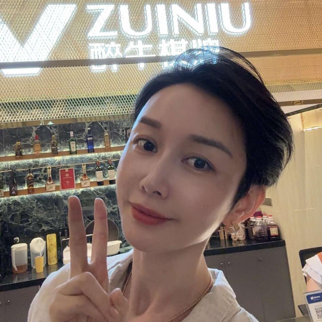 醉牛棋牌小芝总