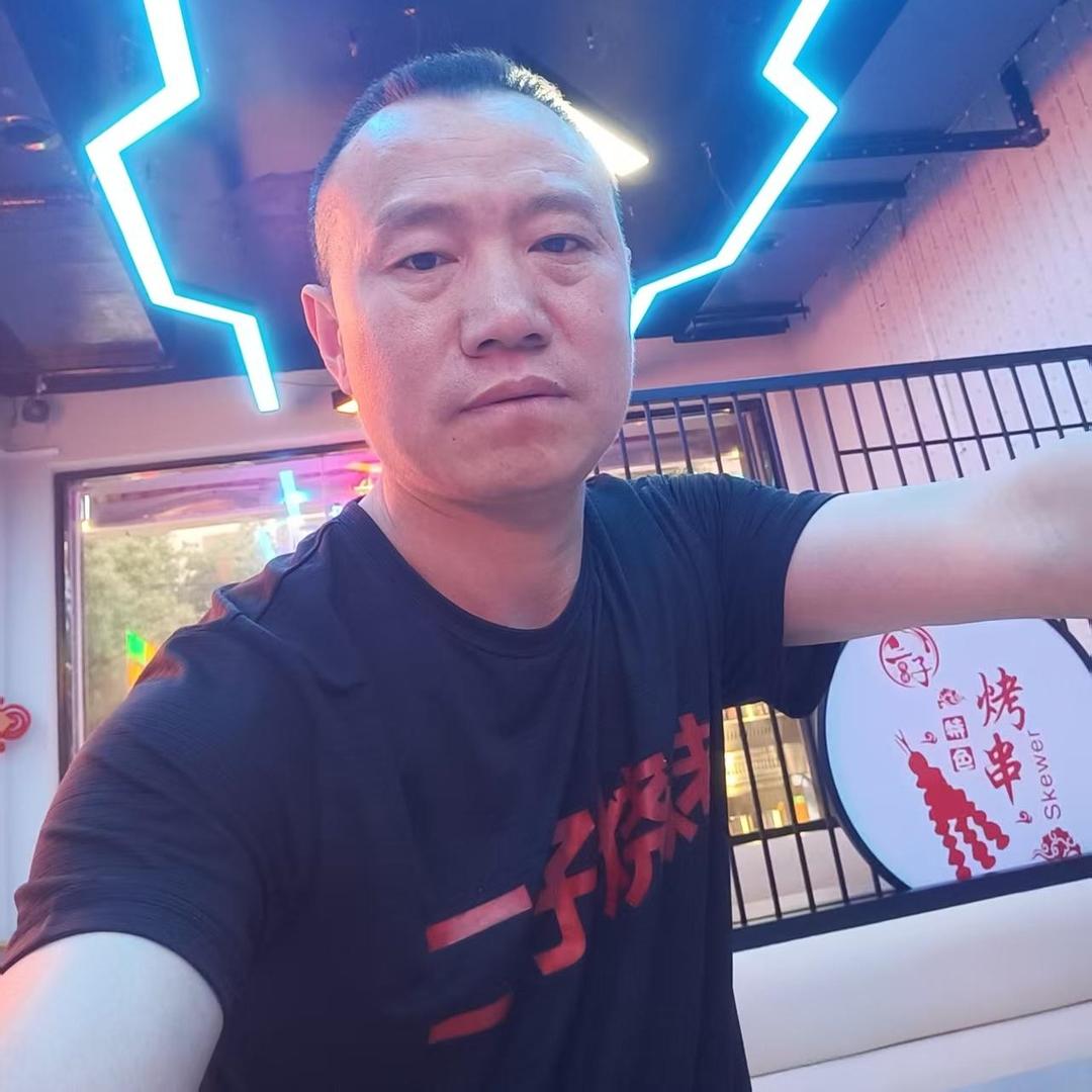 在合肥庐江做烧烤的二子
