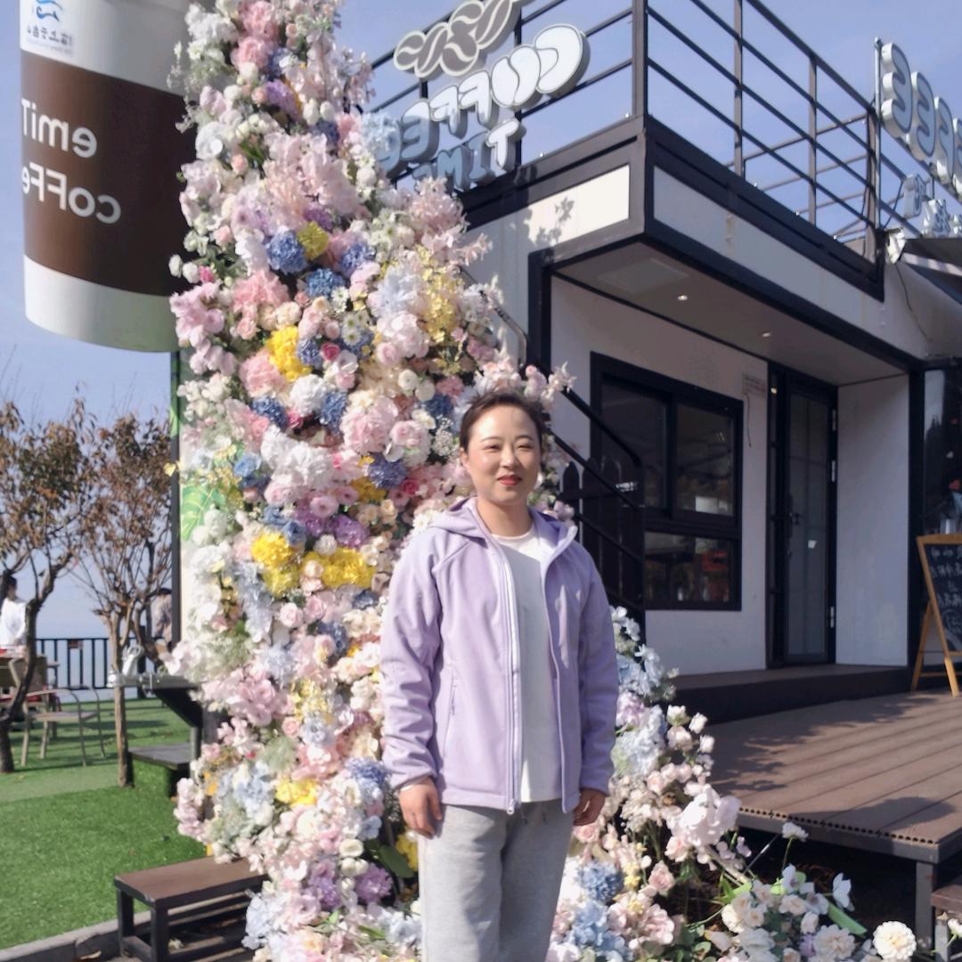 苗云云-西湖馄饨-曹氏鸭脖