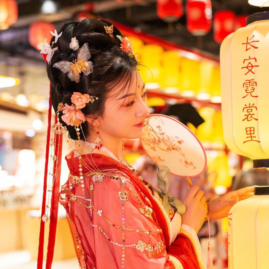 小龙女汉服馆官方号