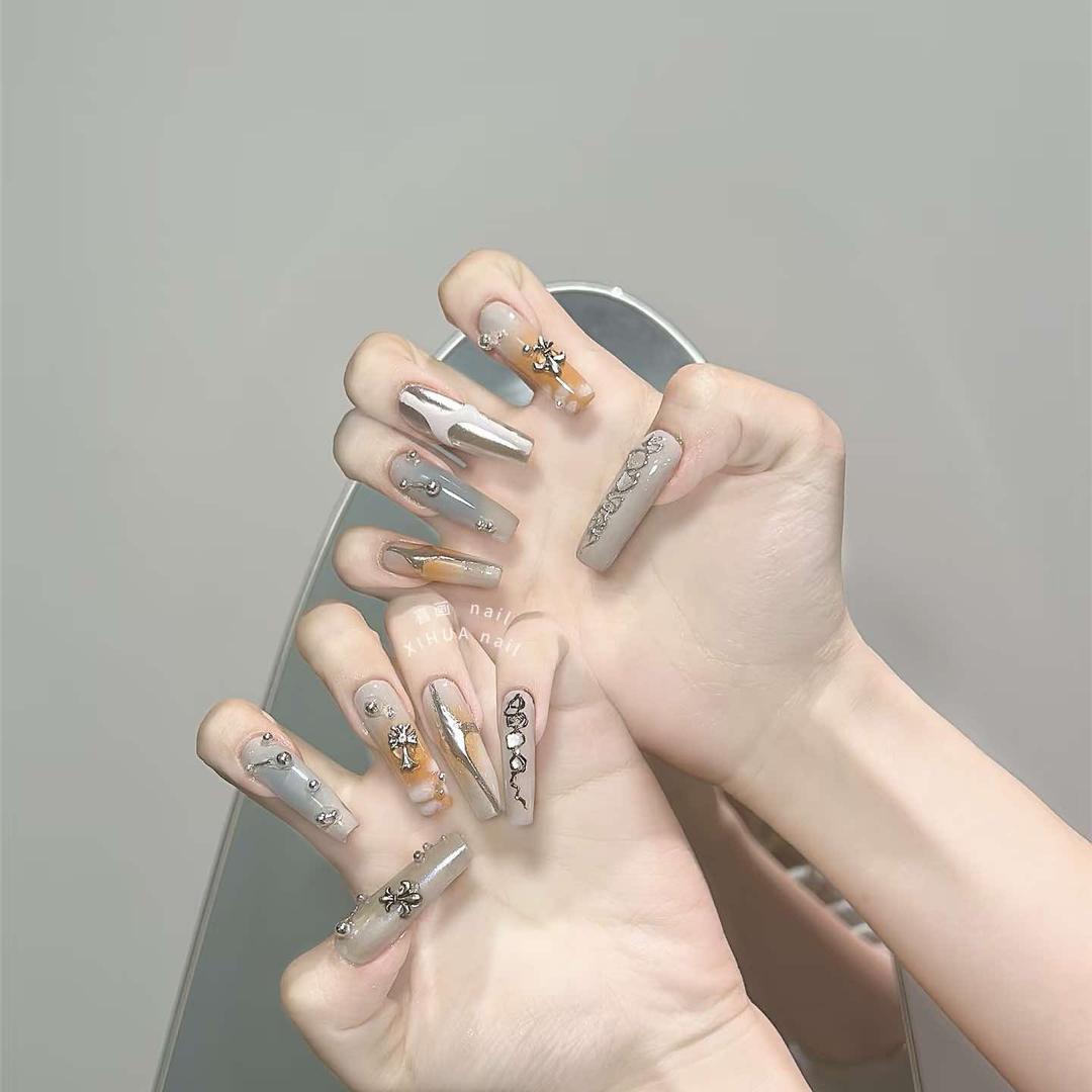 春羽美甲美睫