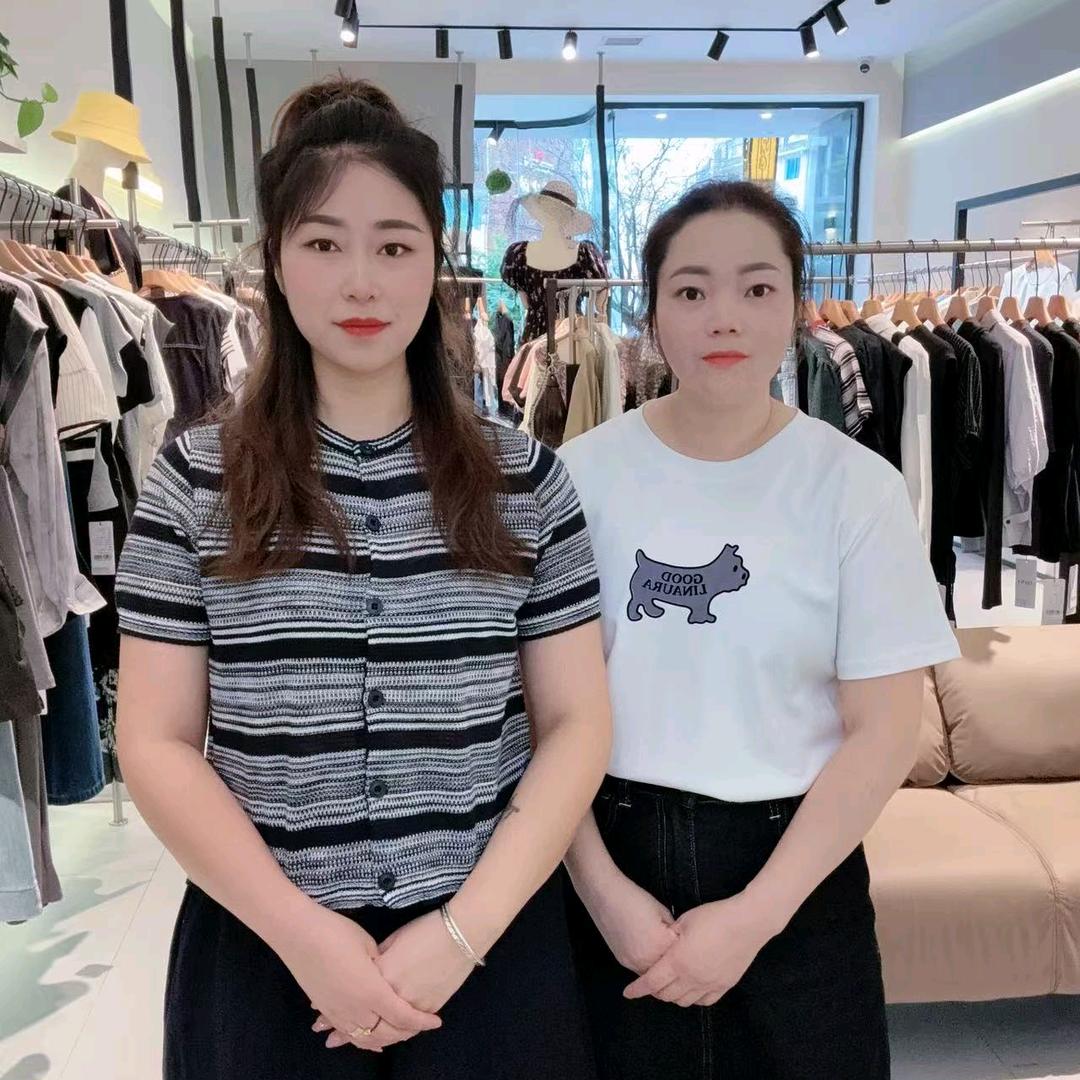 南白IDSI女装(阳光花园店)