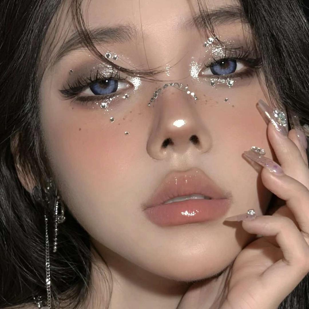久一化妆美甲工作室