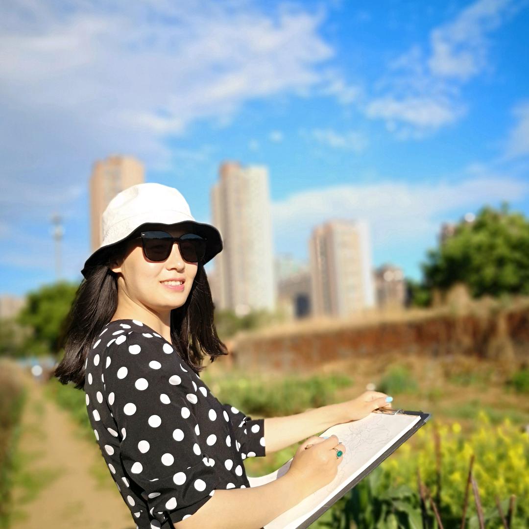 田园书画小伟老师