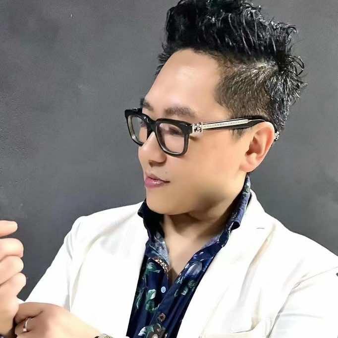 诵鸭肠重庆老火锅